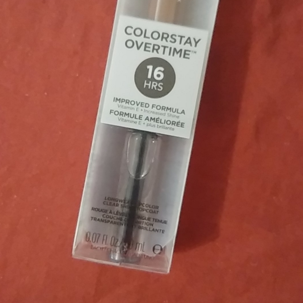 Revlon ColorStay overtime - Picture 3 of 4